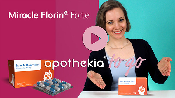 Beispiel-Mockup eines apothekia To Go Schulungsvideos – Produktverpackung links, Moderatorin rechts, Play-Button mittig.